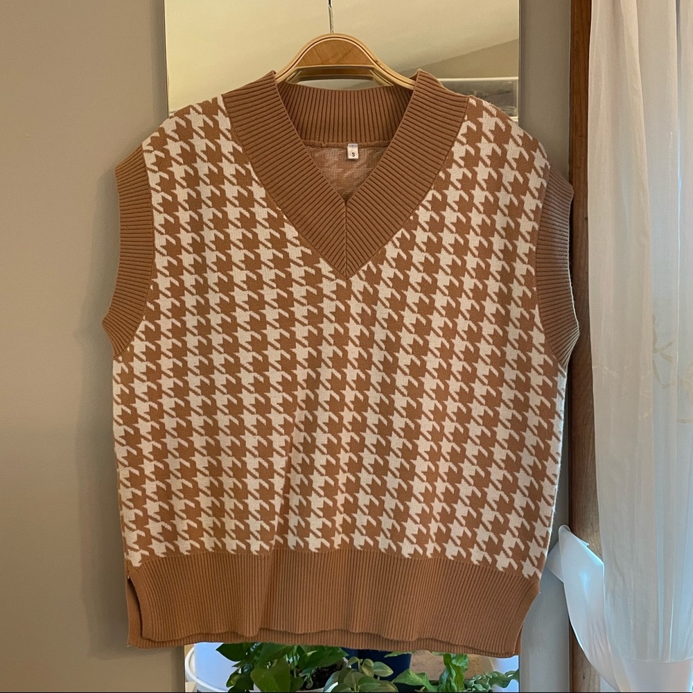 Sweater Vest